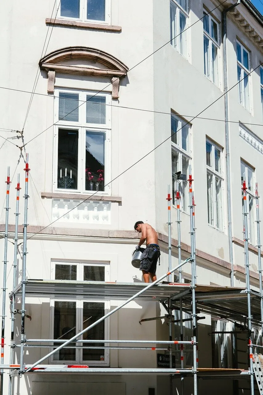 RAVALISO - chantier de façade