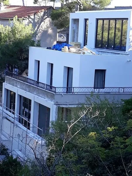 Façade finition grattée